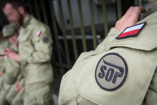 Miażdżący audyt w SOP. Cztery dymisje i zawieszenie komendanta