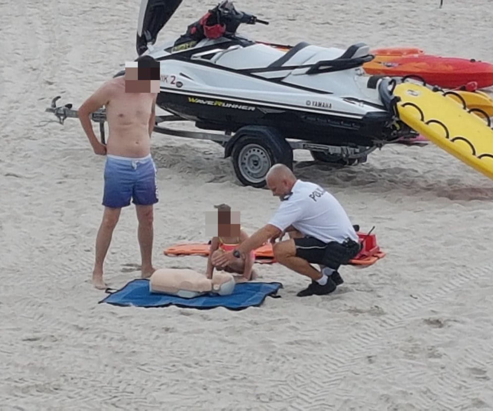 Maleńka dziewczynka zaginęła na plaży w Kołobrzegu. Poszukiwało jej kilkadziesiąt osób! 