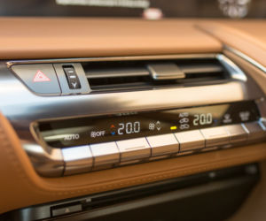 Lexus LC500 5.0 V8 477 KM Carbon