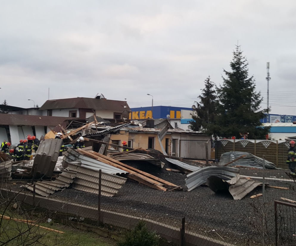 Wybuch przy ul. Łowickiej. Sprawą zajęła się prokuratura i policja
