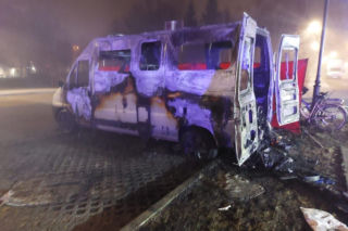 Dramatyczne sceny w Ustce! Doszczętnie spłonął kamper. W środku odnaleziono ciało kobiety