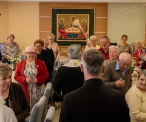 Leki czy bochenek chleba? Polscy seniorzy walczą o przetrwanie 