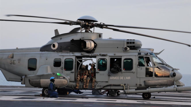 Francuski lotniskowiec na Bałtyku. Historyczne wejście „Charles de Gaulle" do Malmö