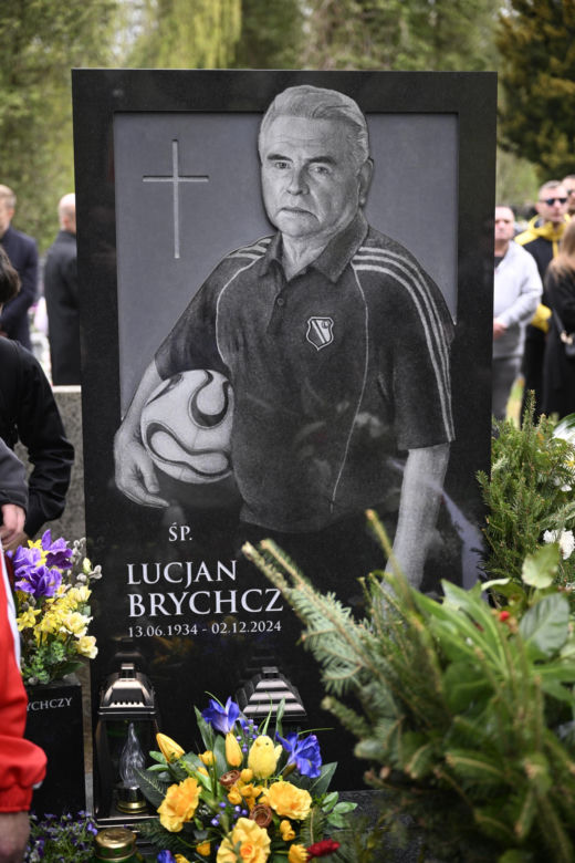 Pogrzeb Jacka Magiery. Spoczął obok Lucjana Brychczego