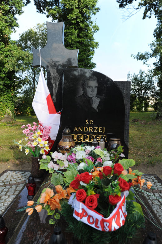 Grób Andrzeja Leppera