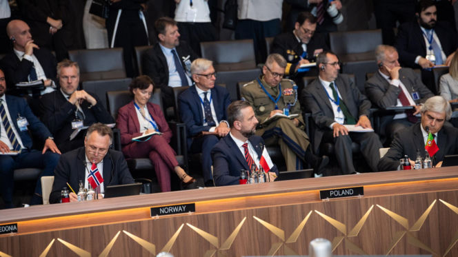 wicepremier - minister obrony narodowej Władysław Kosiniak-Kamysz wziął udział w spotkaniu ministrów obrony NATO w Brukseli