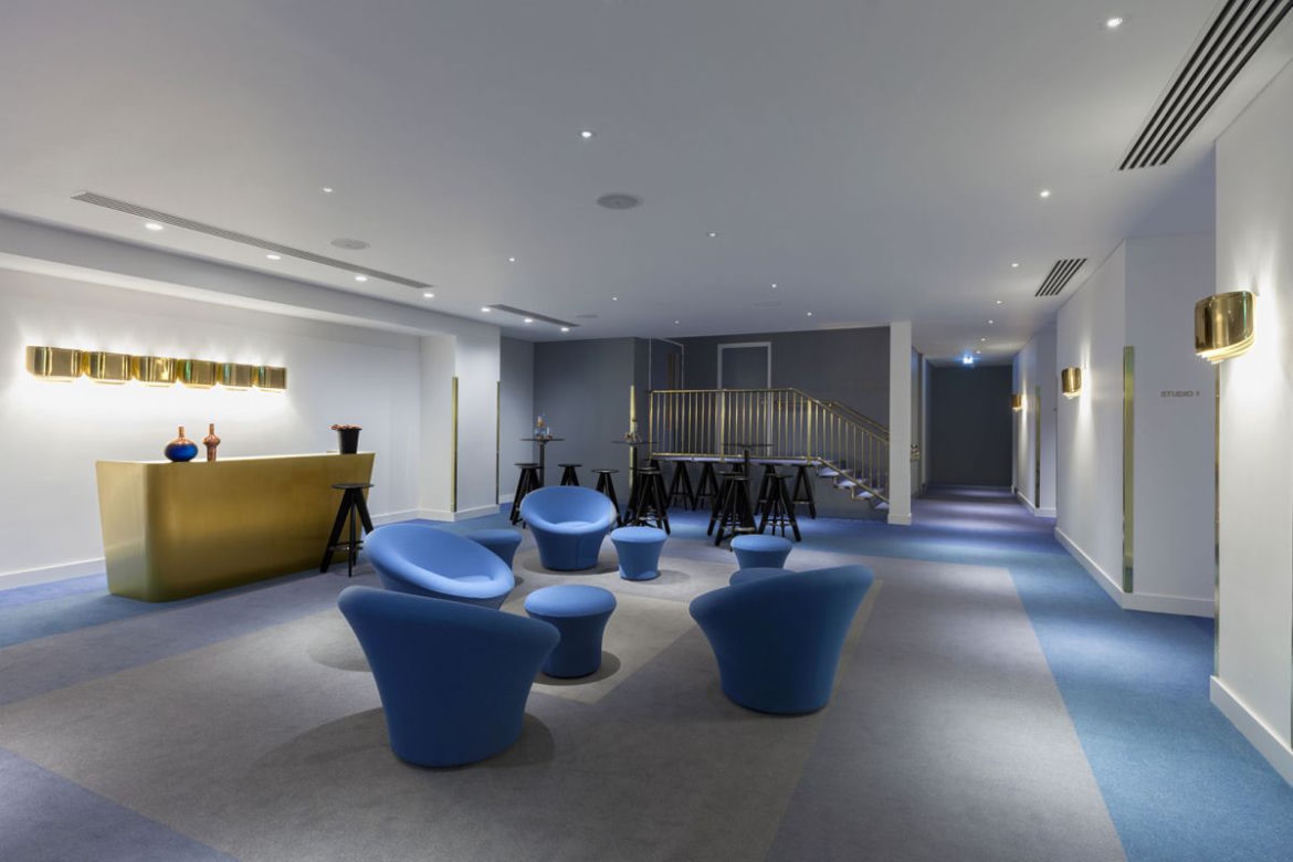 Wnętrze hotelu Mondrian w Londynie