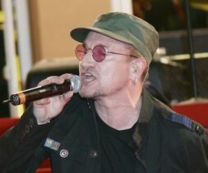 Bono z U2