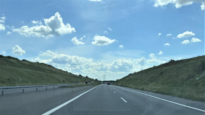 Autostrada A1 Pyrzowice - Piekary Śląskie jest nazywana przez kierowców "falami Dunaju"