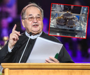 Spróbowaliśmy i oceniliśmy pączki od Rydzyka