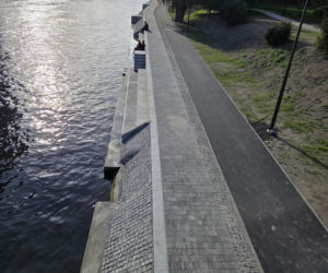 Tak zmieniają się bulwary nad Brdą. Trwa rewitalizacja nabrzeża w Bydgoszczy