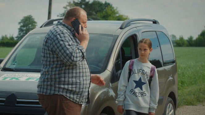 M jak miłość odc. 1894. Hania (Wiktoria Basik), Tadeusz (Bartłomiej Nowosielski)