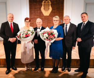 Złoty Gody par małżeńskich w Siedlcach - wręczenie pamiątkowych medali