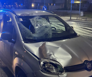 Potrącenie na przejściu w centrum. Pieszy w stanie krytycznym