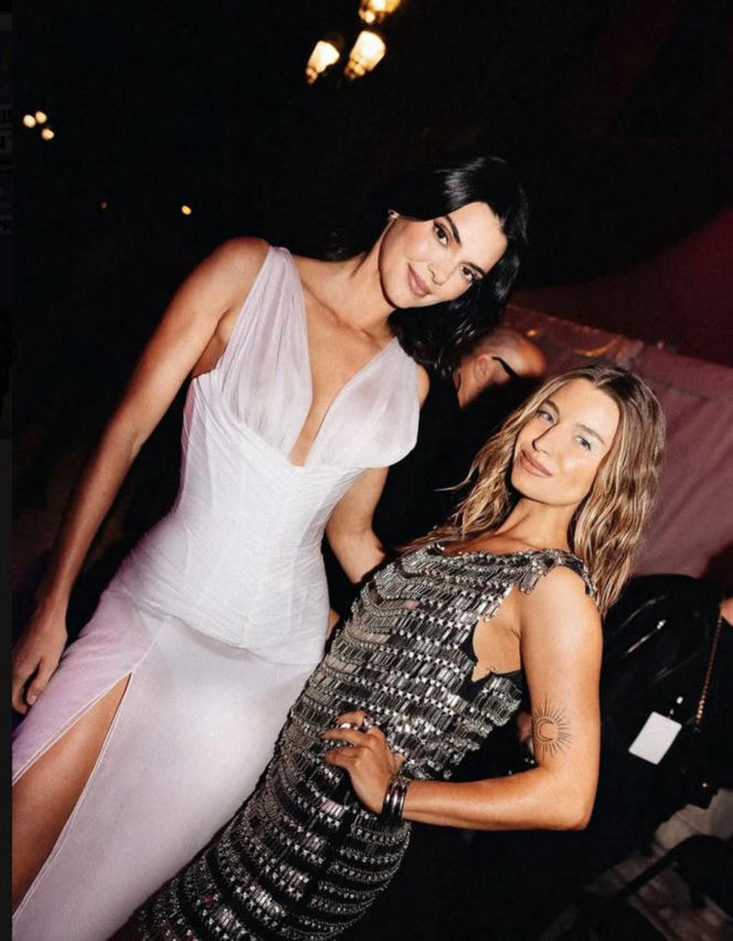 Julia Wieniawa-  sodówka mi nie odbiła