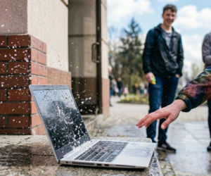Uważaj na Śmigus-Dyngus! Za to możesz dostać mandat 500 zł. Gdzie kończy się zabawa?