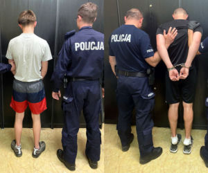 Stołeczna policja pochwaliła się wielkim sukcesem. Zatrzymali dwóch nastolatków za dwa gramy