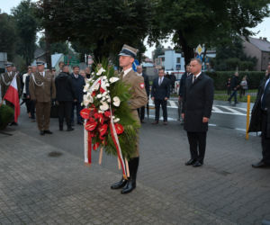 82. rocznica wybuchu II wojny światowej. Prezydent Andrzej Duda złożył kwiaty w Wieluniu
