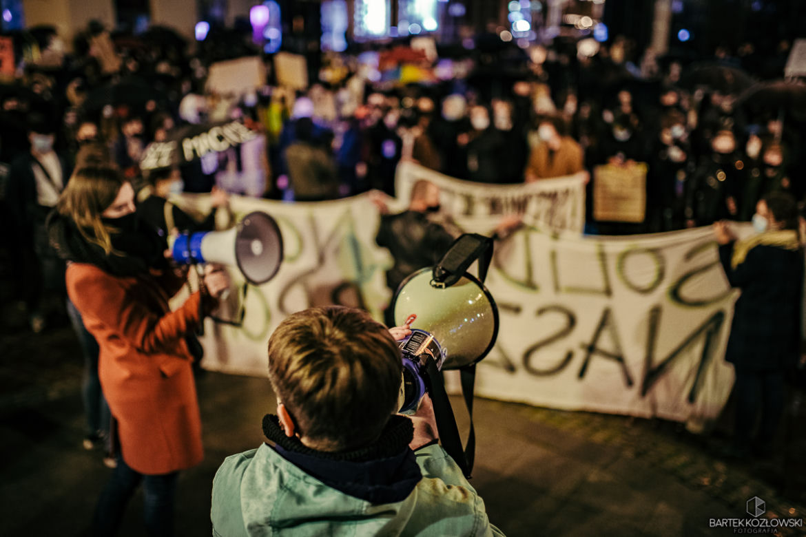 Strajk Kobiet w Toruniu 27.10.2020 - wtorkowy protest i blokada ulic