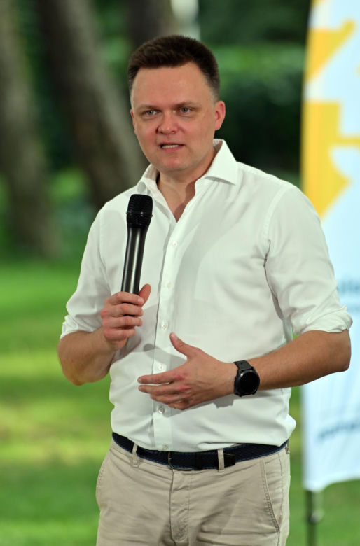 Tak się stroi Szymon Hołownia