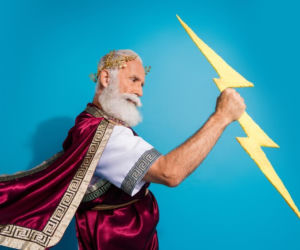 Z Olimpu prosto na polskie ulice. Bogowie greccy są wśród nas! Apollo, Herkules, Atena, a nawet sam Zeus!