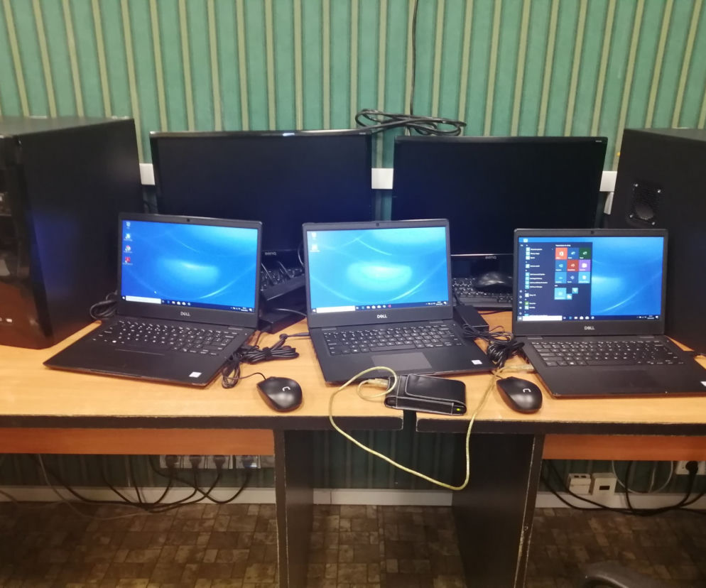 W gminie Braniewo kształcenie na odległość będzie  łatwiejsze. Nowe laptopy i tablety trafiły tam gdzie ich brakowało