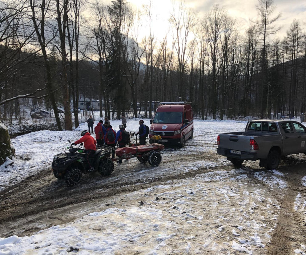 Ciało 49-latka w lesie w Beskidach! Poszukiwano go od kilku dni