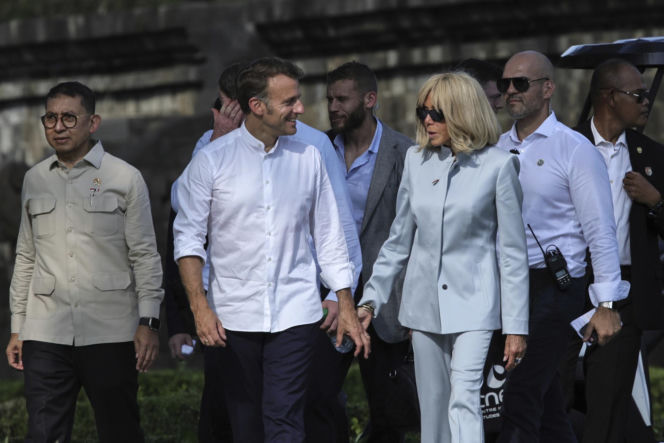 Wiadomości Macrona do pięknej aktorki ujawnione! Pierwsza dama dała mu w twarz