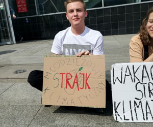 Miał być WIELKI PROTEST! Przyszły... trzy osoby. Porażka strajku klimatycznego