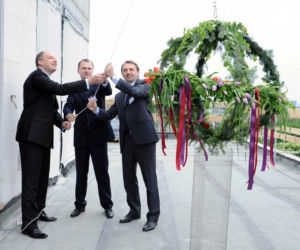 Sterlinga Business Center - budowa pnie się w górę, stan surowy zakończony