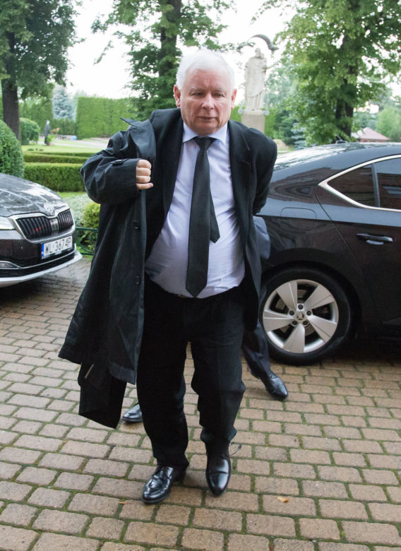 Jarosław Kaczyński na ślubie państwa  Kurskich