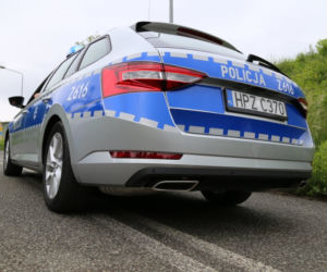 Nowe radiowozy - 272-konna Skoda Superb