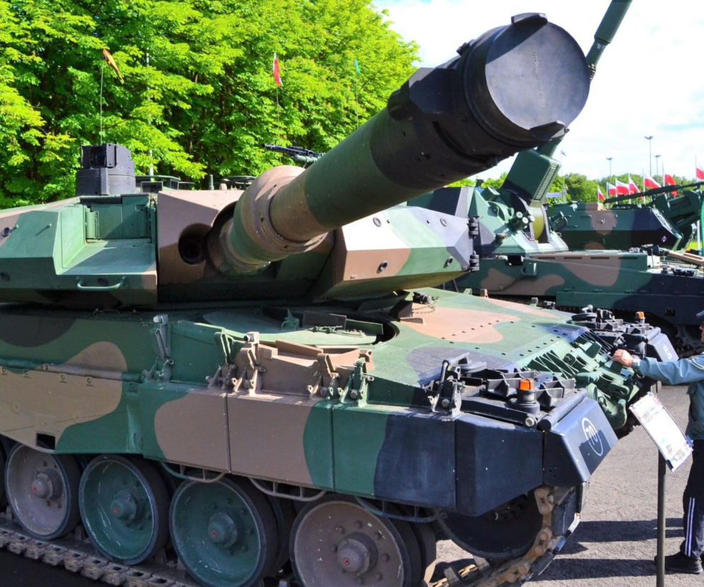 Piknik militarny przed Stadionem Śląskim