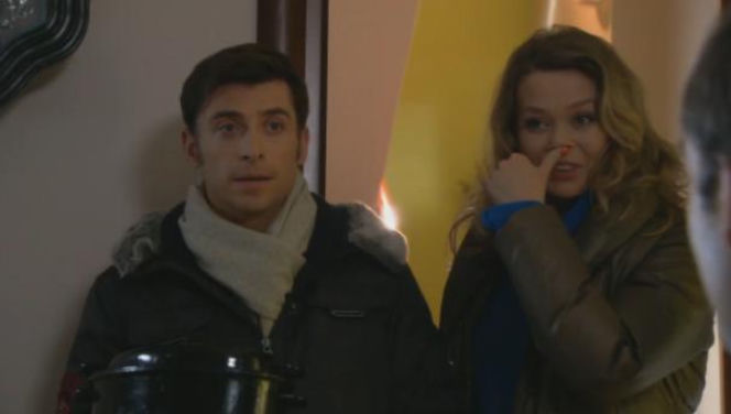 M jak miłość odc. 1056. Marek (Kacper Kuszewski), Anna (Tamara Arciuch)
