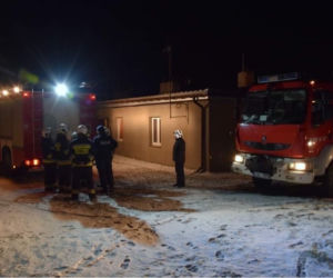Tragiczny pożar domu pod Mogilnem! W środku znaleziono ciało mężczyzny [ZDJĘCIA]