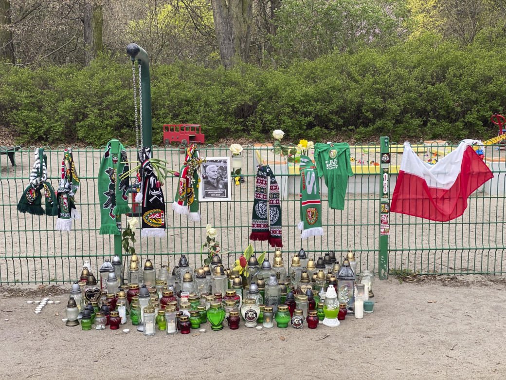 Śmierć Jacka Magiery. Znicze pod parkiem Grabiszyńskim