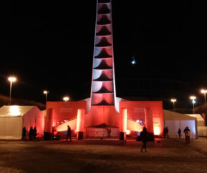 Fani dopingowali swoje drużyny w strefie kibica