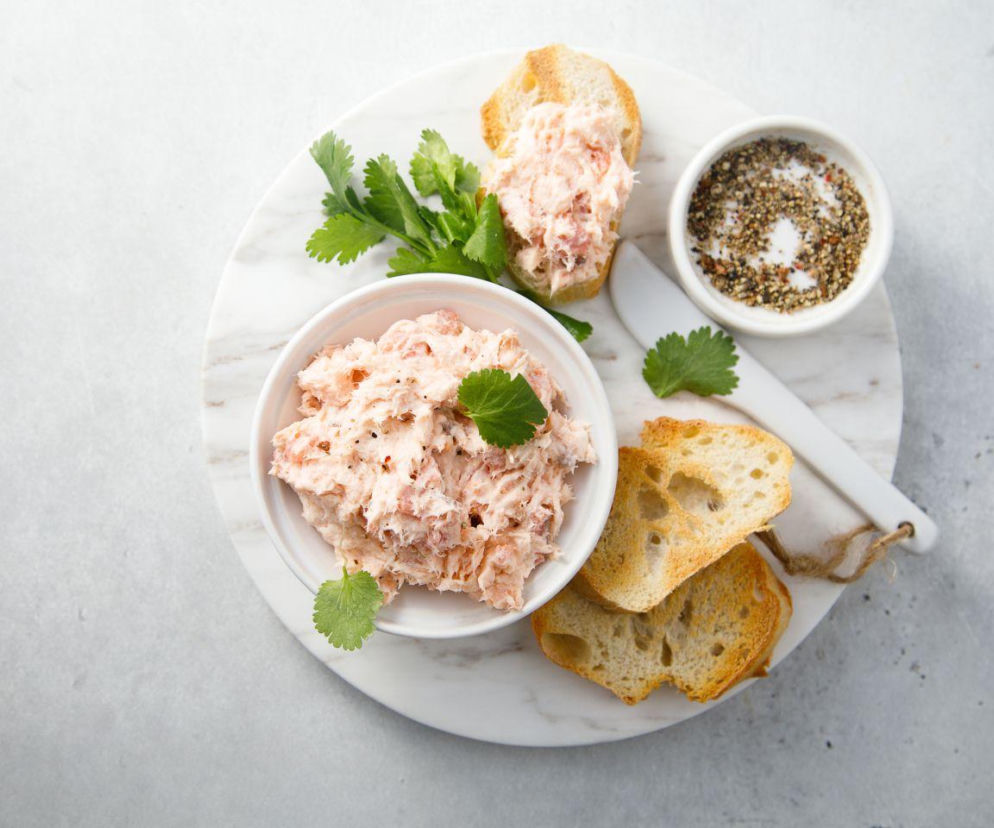 pasta z łososia i serka wiejskiego