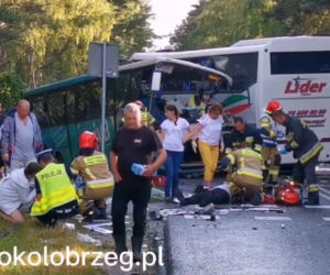 Zderzenie dwóch autkarów w Dźwirzynie pod Kołobrzegiem