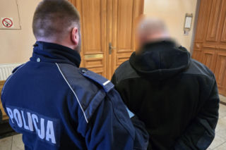 Sprzedawca nieruchomości z Leszna oszukał klientów na ponad 6 mln złotych! Akt oskarżenia trafił do sądu