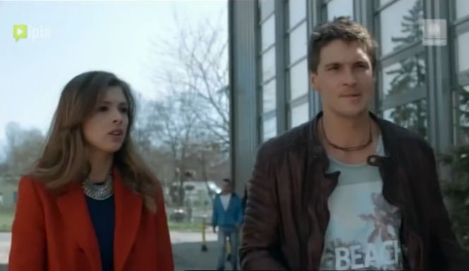 To nie koniec świata 2 sezon odc. 24. Monika (Klaudia Halejcio), Aleks (Mikołaj Roznerski)