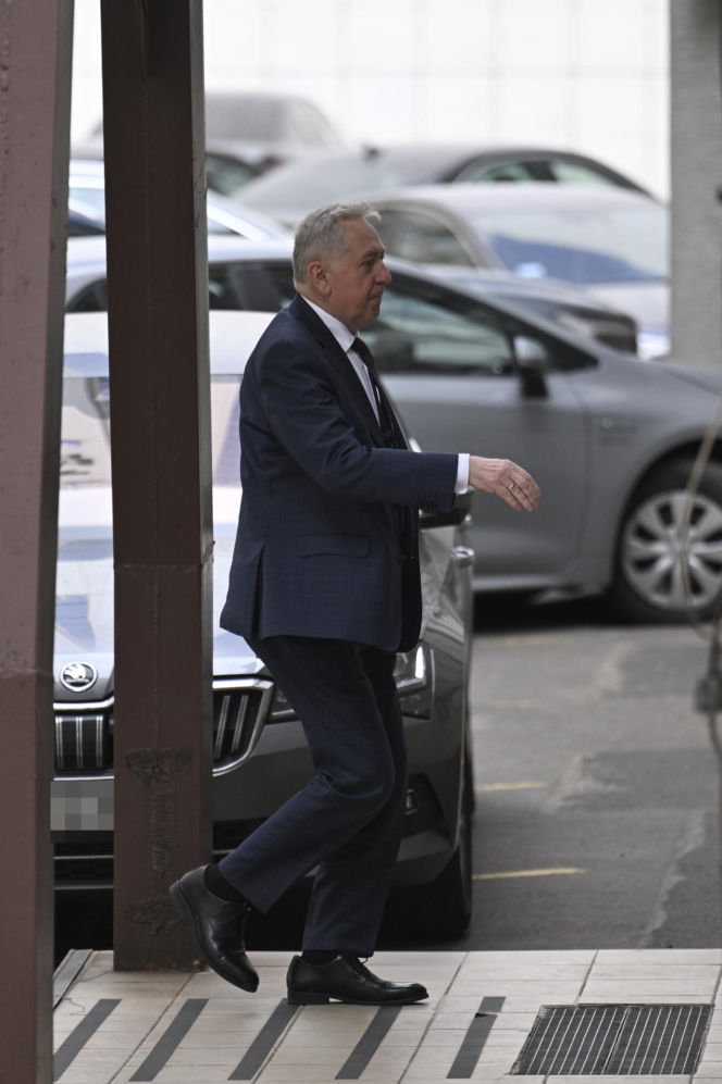 Pilna narada PiS na  Nowogrodzkiej