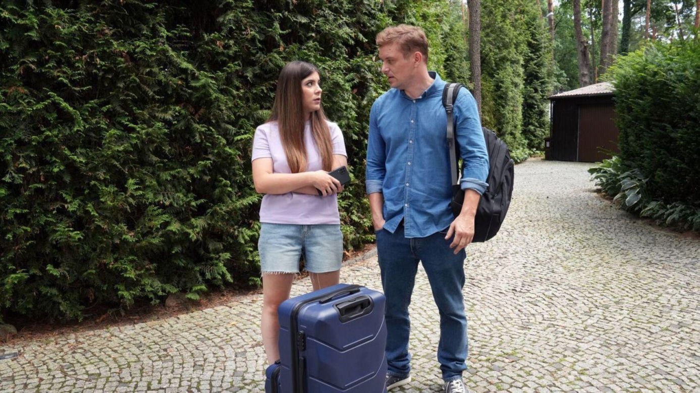 Barwy szczęścia odc. 3100. Agata (Natalia Zambrzycka), Hubert (Marek Molak)