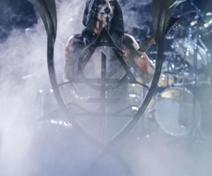 Nergal cofa się o 30 lat. Na Summer Dying Loud odtworzy początki Behemotha