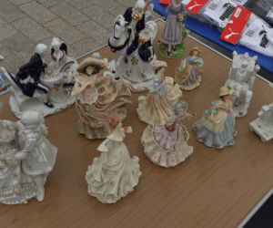 Pchli Targ wrócił na starachowicki Rynek. Jest w czym wybierać