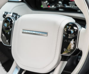Range Rover Velar First Edition D300 HSE