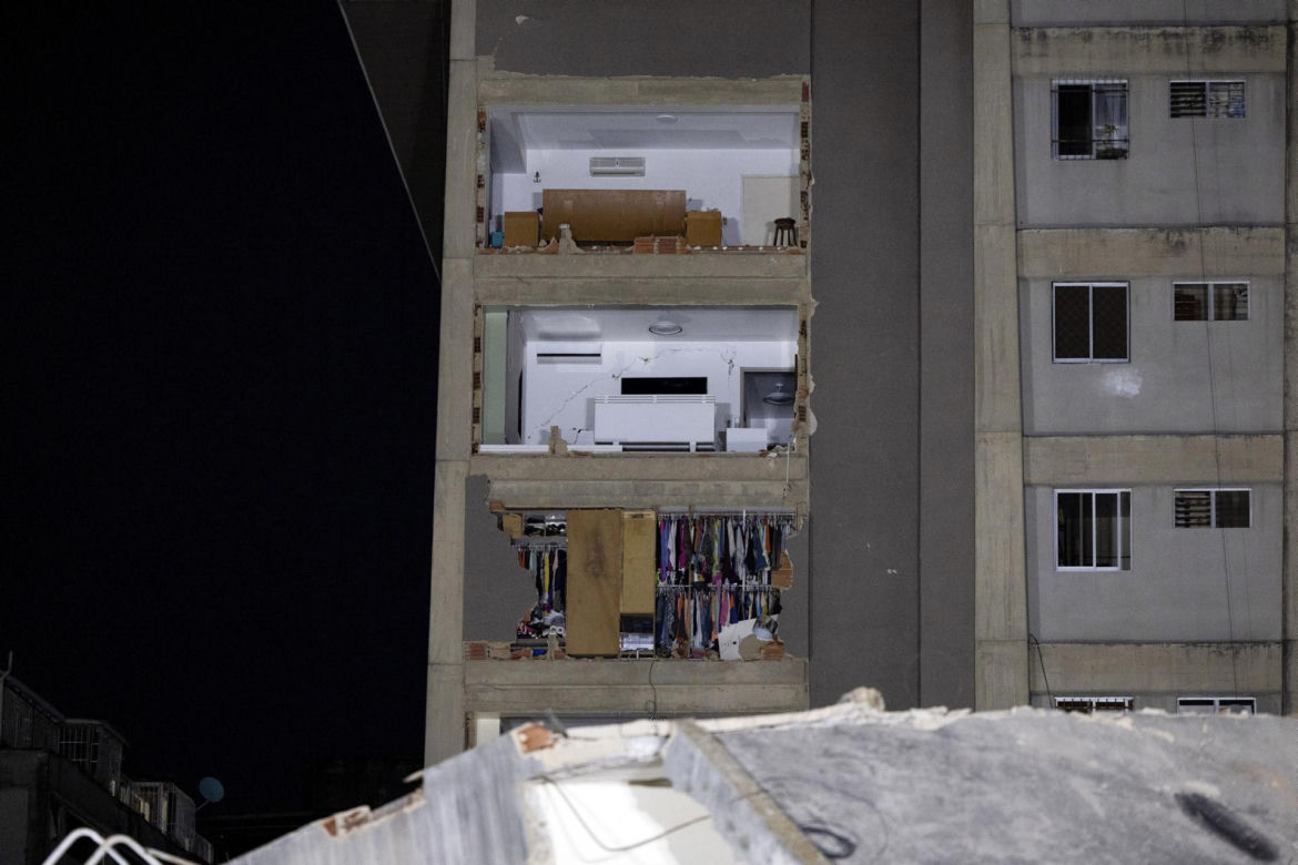 Już ponad 160 ofiar trzęsienia ziemi i 980 rannych! Świat pędzi na pomoc do centrum horroru
