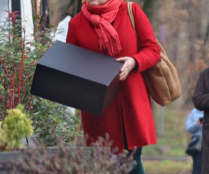 Katarzyna Bosacka w parku