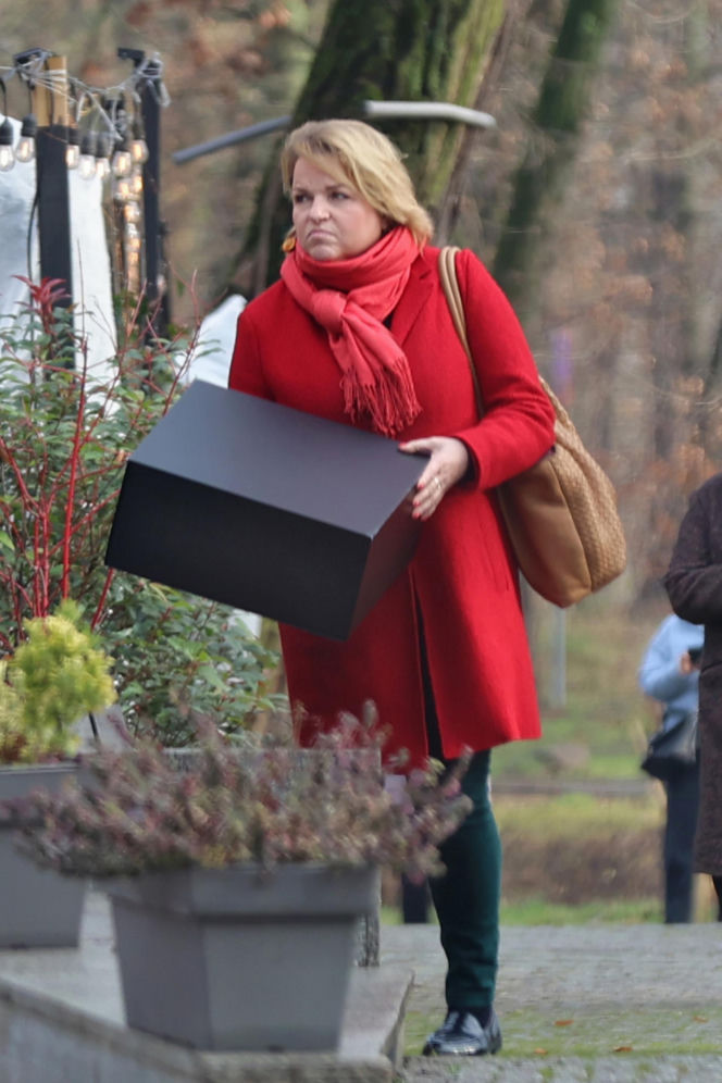 Katarzyna Bosacka w parku