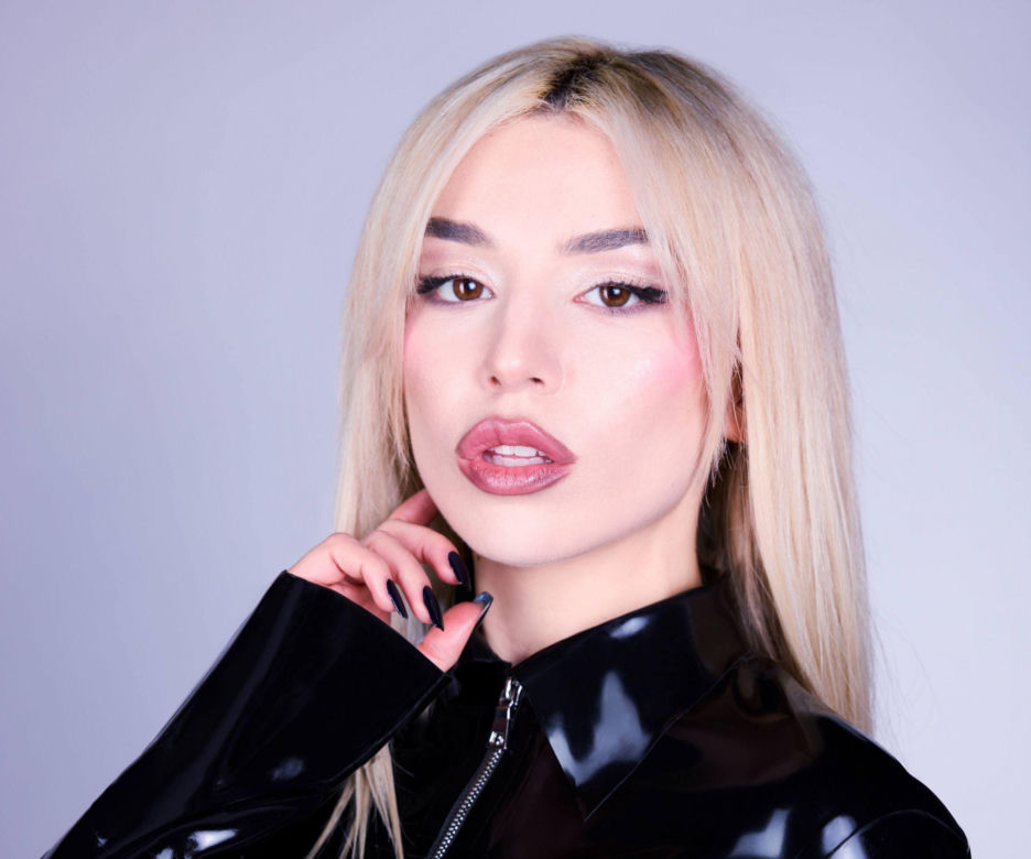 Ava Max